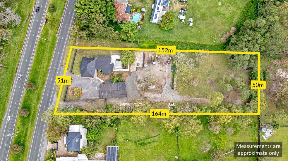 Click to view all images 1606 Old Cleveland Road Belmont QLD 4153 - Image 2