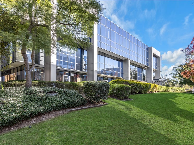 Click to view all images 205/12-14 Solent Circuit Norwest NSW 2153 - Image 2
