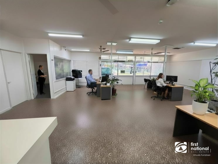 28 Middle Street Chinchilla QLD 4413 - Image 2