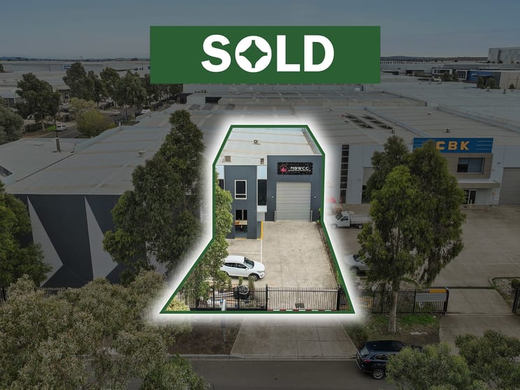 Click to view all images 31 Saintly Drive Truganina VIC 3029 - Image 1
