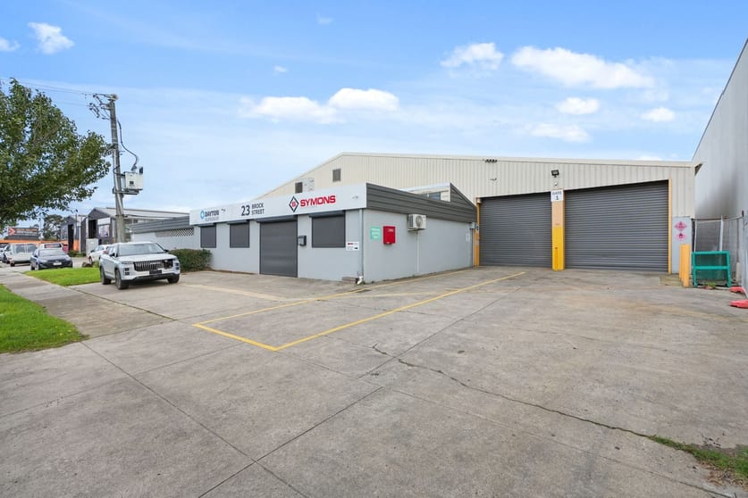 Click to view all images 23 Brock Street Thomastown VIC 3074 - Image 3