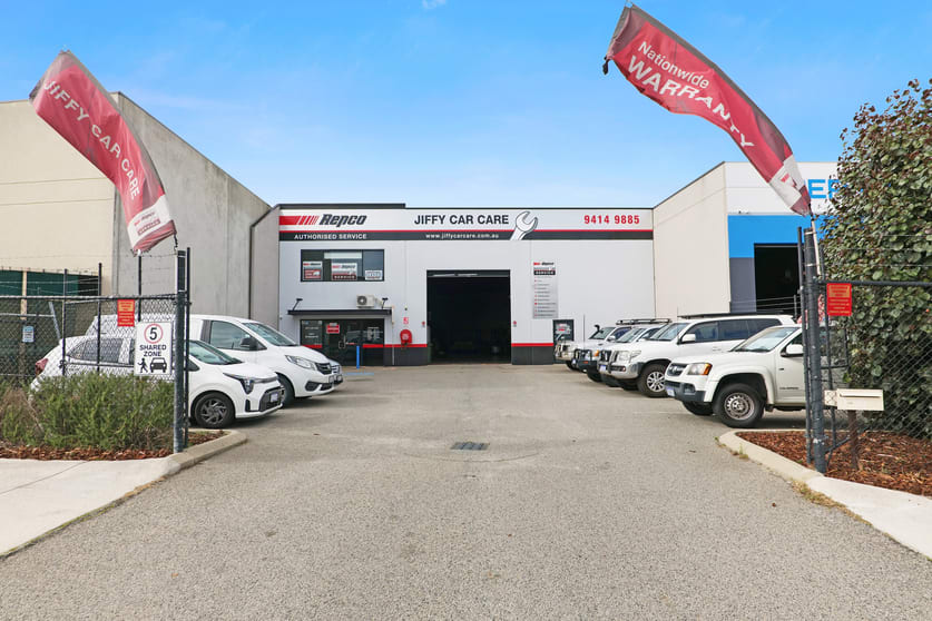 Click to view all images 1/80 Solomon Road Jandakot WA 6164 - Image 2