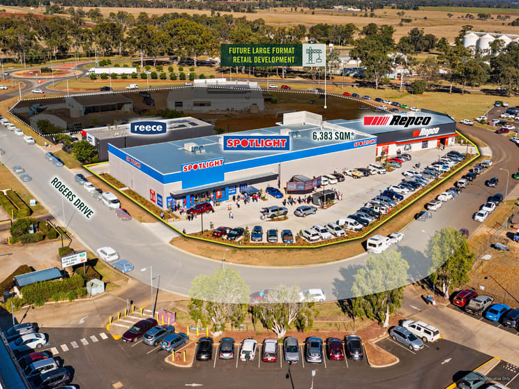 Click to view all images Spotlight & Repco, 11 Rogers Drive Kingaroy QLD 4610 - Image 3