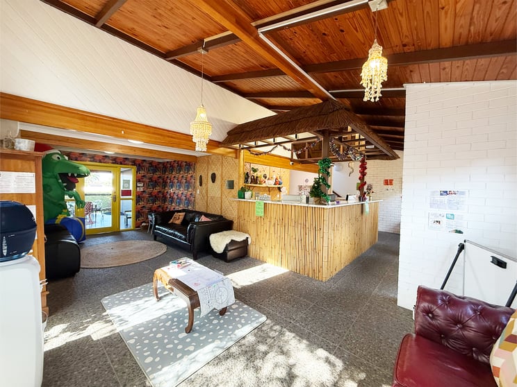 Click to view all images 107 Springwood Road Springwood QLD 4127 - Image 3