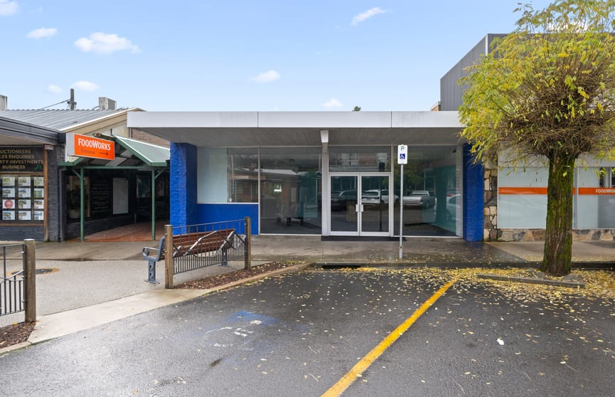 Click to view all images 11 Hollonds Street Mount Beauty VIC 3699 - Image 1