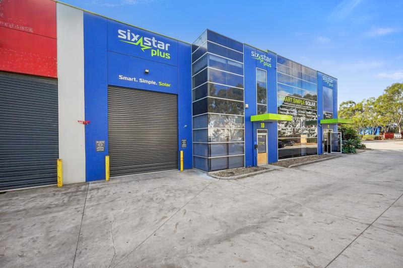 Click to view all images 11 Raylee Place Lynbrook VIC 3975 - Image 3