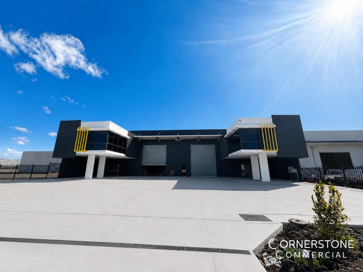 Click to view all images 1 & 2/45 Wildlily Road Caboolture QLD 4510 - Image 3