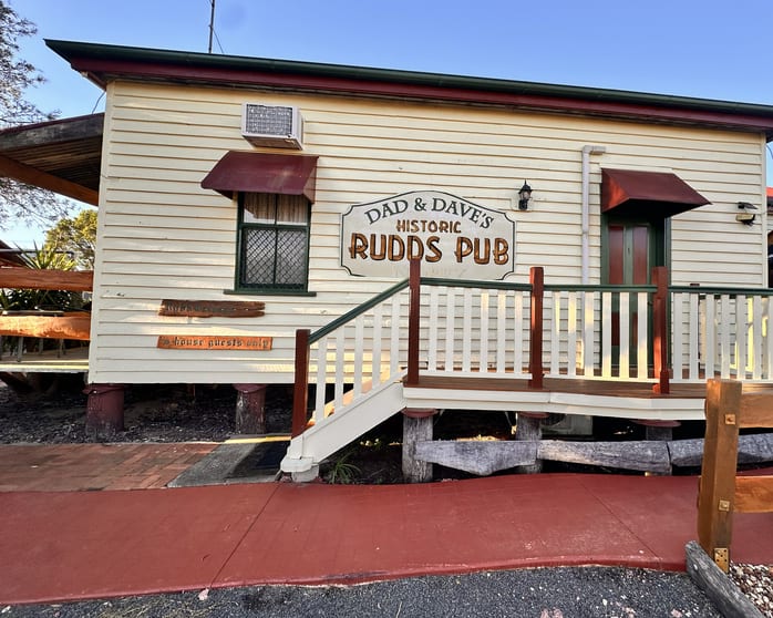 Click to view all images Nobby QLD 4360 - Image 2