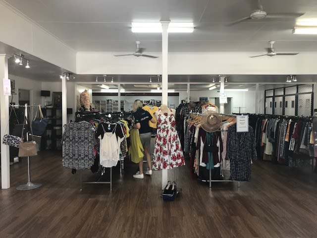 Click to view all images 39 Bridge Street Rockhampton QLD 4701 - Image 3