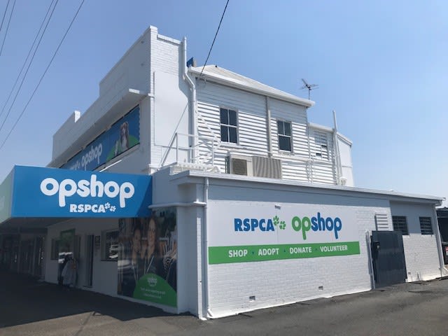 Click to view all images 39 Bridge Street Rockhampton QLD 4701 - Image 4