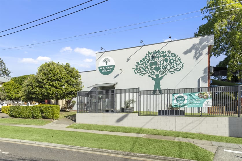 Click to view all images 104 Thynne Road Morningside QLD 4170 - Image 1