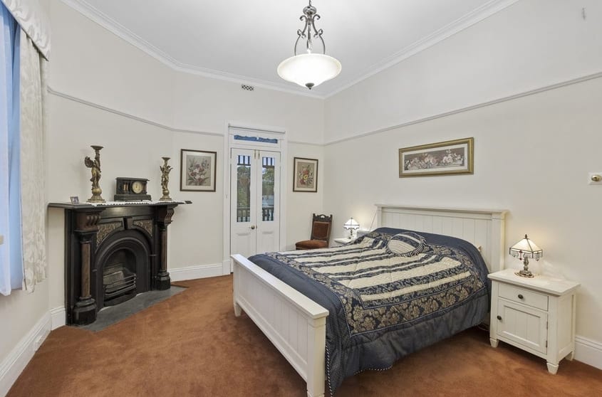 Click to view all images 111 High Street Yea VIC 3717 - Image 2