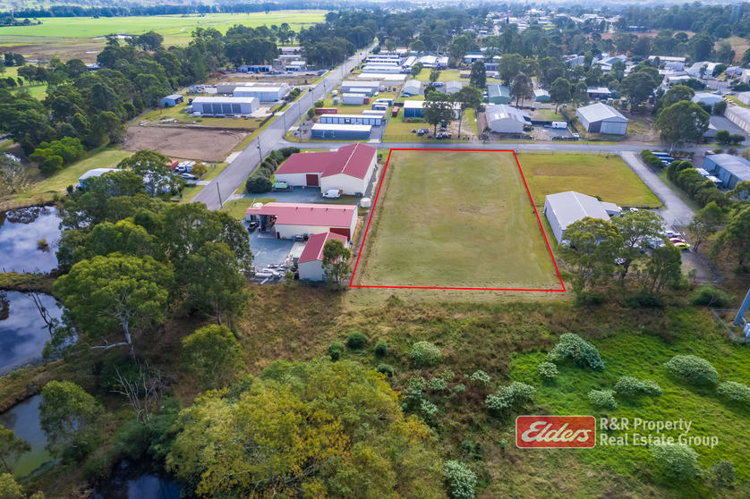 Click to view all images 4 Johnson Street Gloucester NSW 2422 - Image 2
