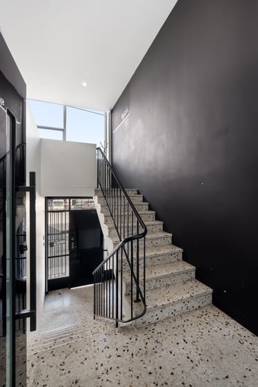 Click to view all images 145 Christmas Street Fairfield VIC 3078 - Image 2