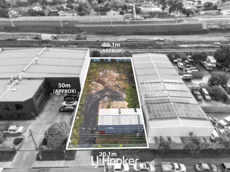16 Macaulay Street Williamstown North VIC 3016 - Image 2