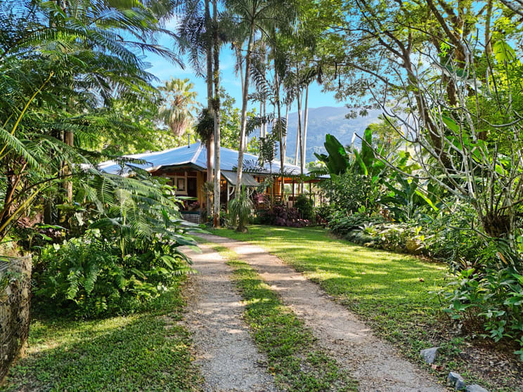 Click to view all images 622 Whyanbeel Road Whyanbeel QLD 4873 - Image 3