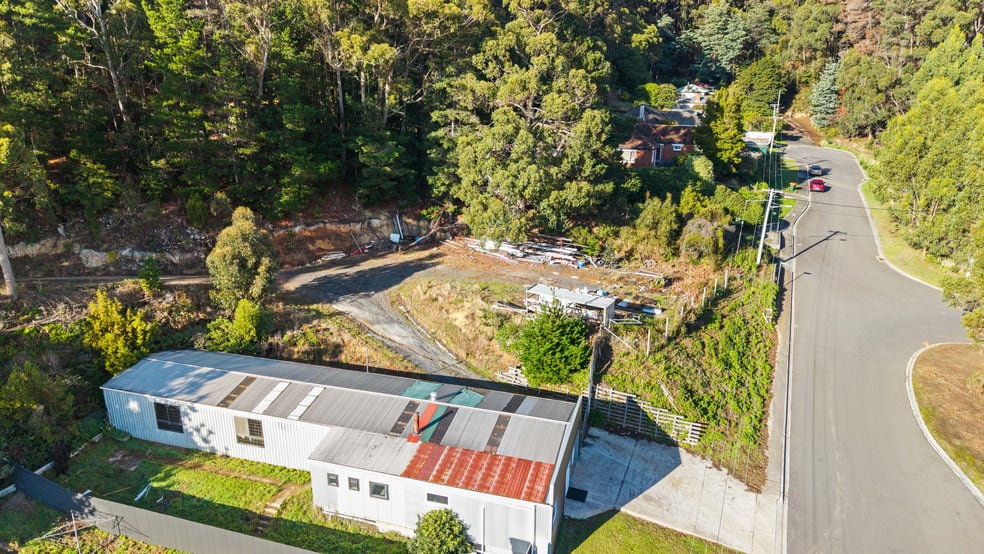 Click to view all images 39 Smith Street Wivenhoe TAS 7320 - Image 3