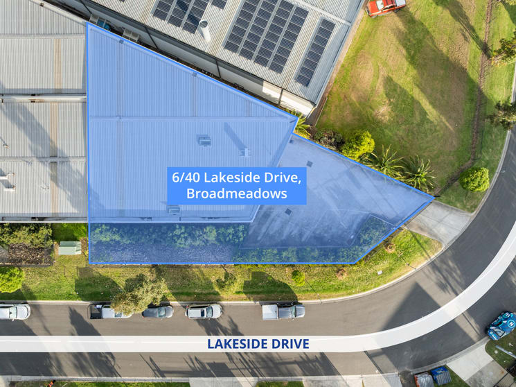 Click to view all images 30 & 6/40 Lakeside Drive Broadmeadows VIC 3047 - Image 3