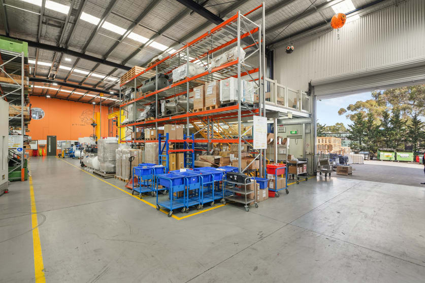 Click to view all images 30 & 6/40 Lakeside Drive Broadmeadows VIC 3047 - Image 1