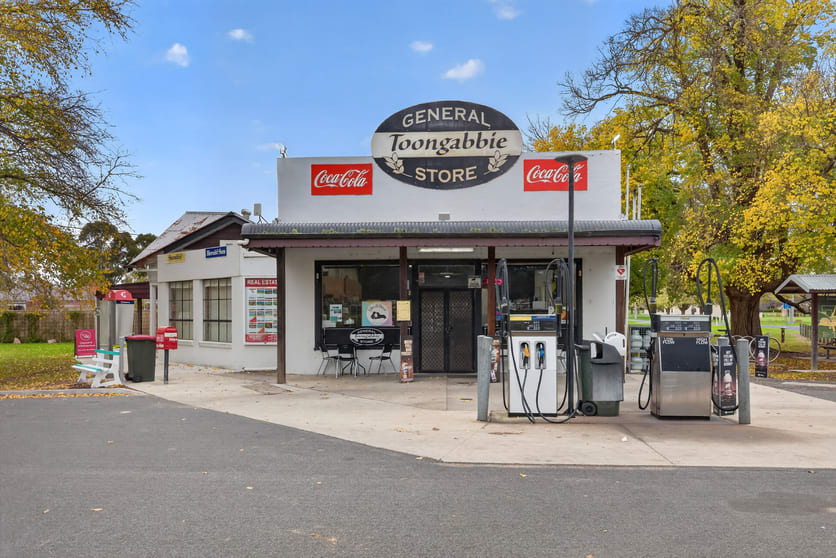 43 Main Street Toongabbie VIC 3856 - Image 2