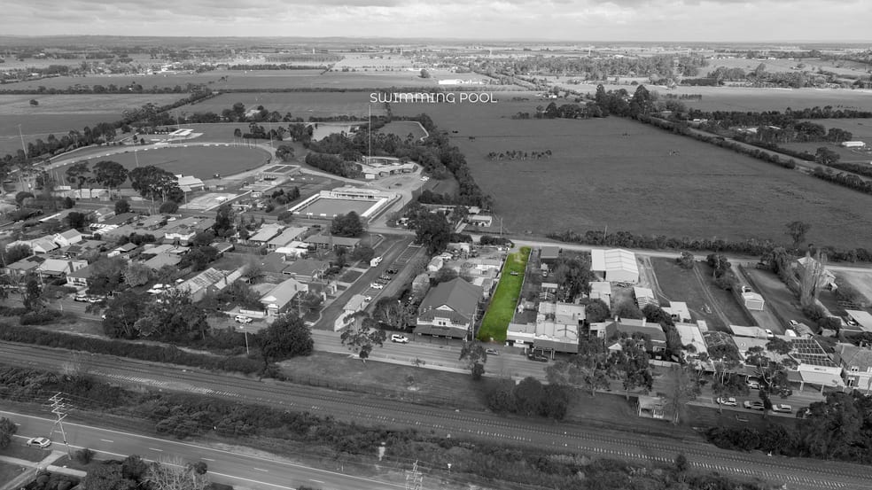 Click to view all images 53 Nar Nar Goon-Longwarry Road Garfield VIC 3814 - Image 3