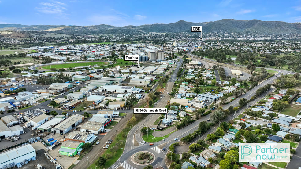 Click to view all images 52-54 Gunnedah Road Tamworth NSW 2340 - Image 2
