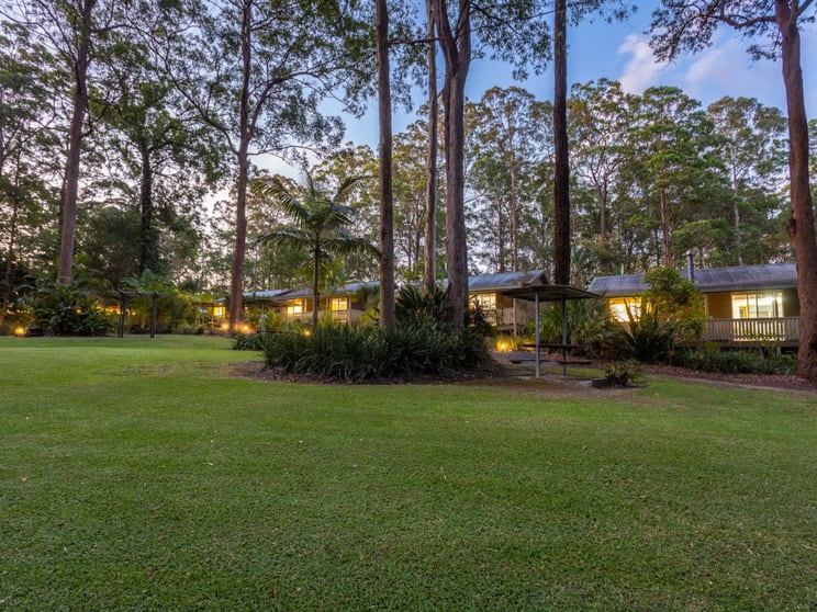 Click to view all images 139 Metz Road Old Bar NSW 2430 - Image 2