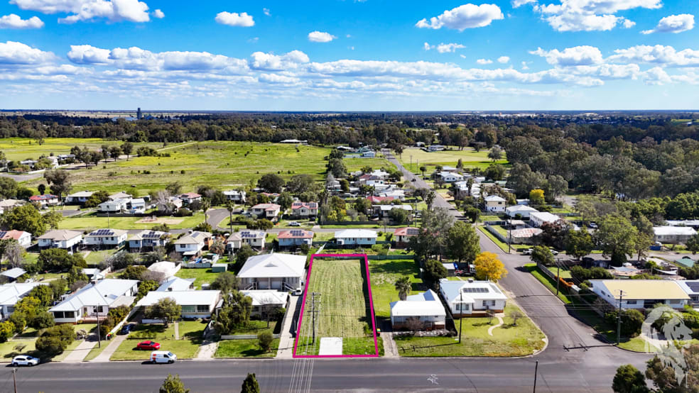 Click to view all images 51A Gibbons Street Narrabri NSW 2390 - Image 1