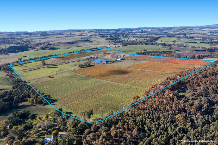 Click to view all images 2115 Burke and Wills Track Baynton VIC 3444 - Image 3