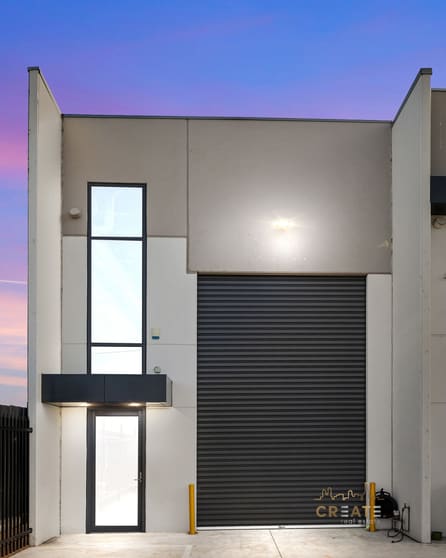 Click to view all images 89 Maida Avenue Sunshine North VIC 3020 - Image 2