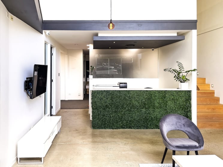 Click to view all images 2/11 Container Street Tingalpa QLD 4173 - Image 3