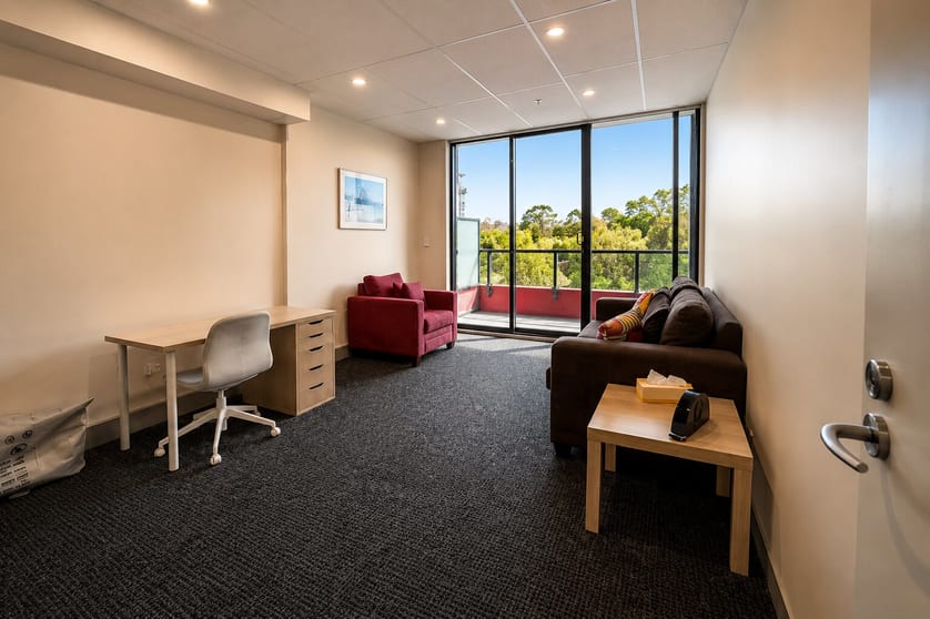 Click to view all images 701/88-90 George Street Hornsby NSW 2077 - Image 3