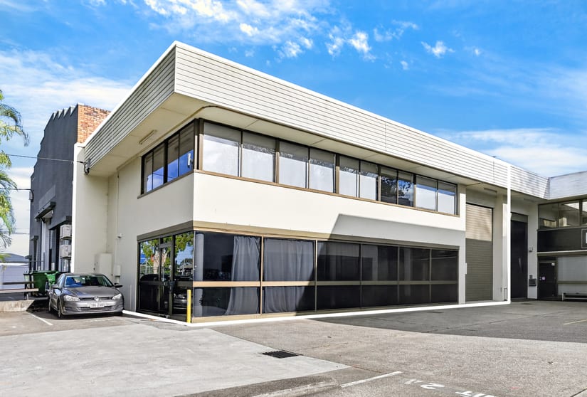 Click to view all images 1/26 Birubi Street Coorparoo QLD 4151 - Image 3