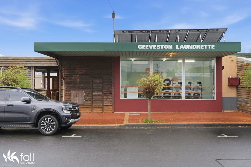 Click to view all images 2 Brady Street Geeveston TAS 7116 - Image 1
