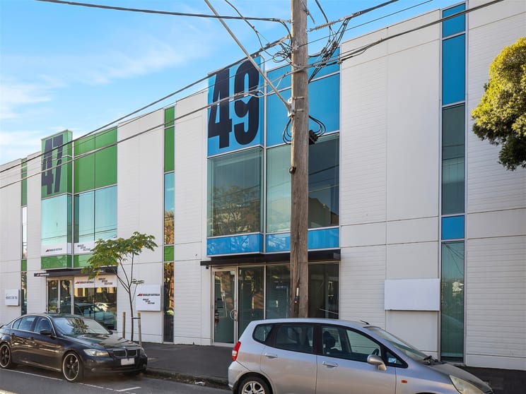 Click to view all images 49 Stubbs Street Kensington VIC 3031 - Image 3
