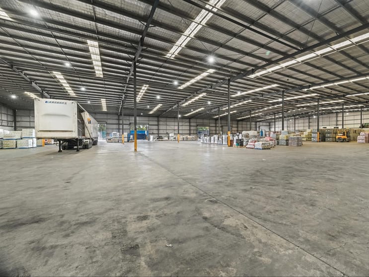 Click to view all images 641-649 Kororoit Creek Rd Altona VIC 3018 - Image 2