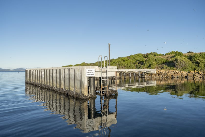 Click to view all images Fulham Island Dunalley TAS 7177 - Image 2