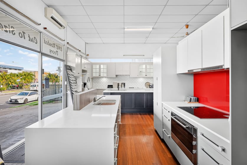 Click to view all images 6 Darnick Street Underwood QLD 4119 - Image 4