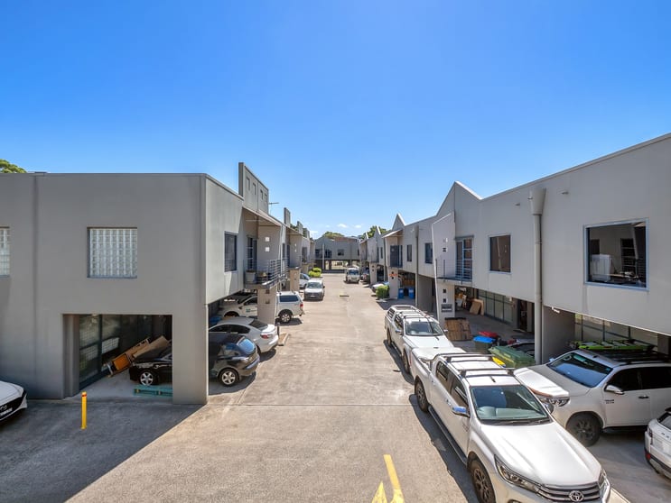 Click to view all images 10/41-51 Huntley Street Alexandria NSW 2015 - Image 3