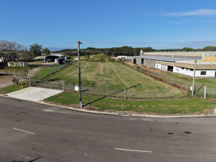 33 Challands Street Ingham QLD 4850 - Image 3