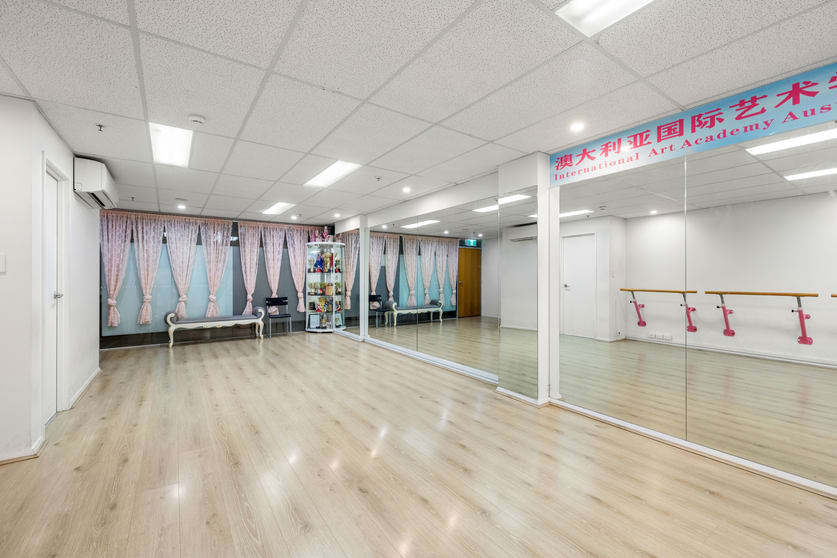 Click to view all images 107/545-553 Pacific Highway St Leonards NSW 2065 - Image 3