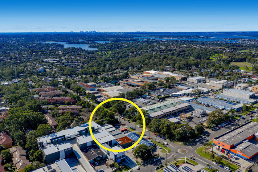 Click to view all images 83 Bath Road Kirrawee NSW 2232 - Image 2