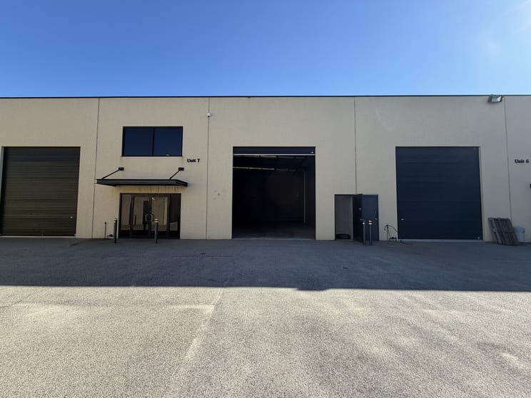 Click to view all images 7/35 Colin Jamieson Drive Welshpool WA 6106 - Image 1