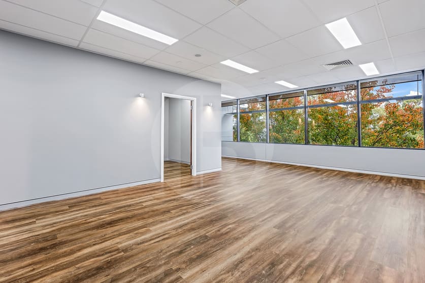Click to view all images 1.16/29-31 LEXINGTON DRIVE Bella Vista NSW 2153 - Image 3