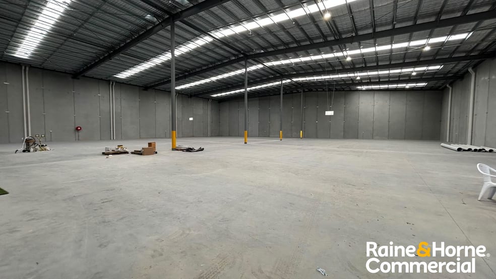 Click to view all images Ingleburn NSW 2565 - Image 2