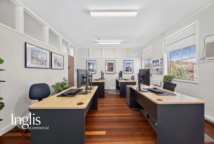 Click to view all images 36 Edward Street Camden NSW 2570 - Image 5