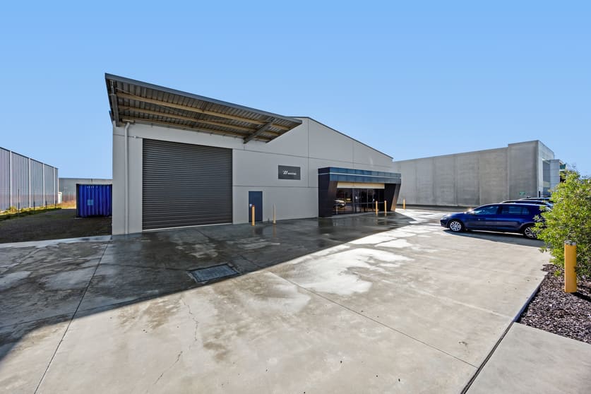 22 Grandlee Drive Wendouree VIC 3355 - Image 3