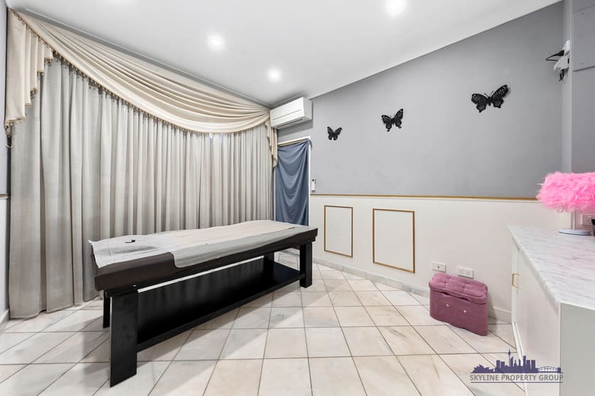 Click to view all images 1424 Canterbury Road Punchbowl NSW 2196 - Image 3