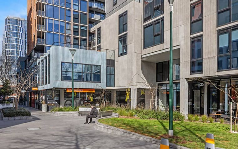Click to view all images s25/4 Wominjeka walk West Melbourne VIC 3003 - Image 3