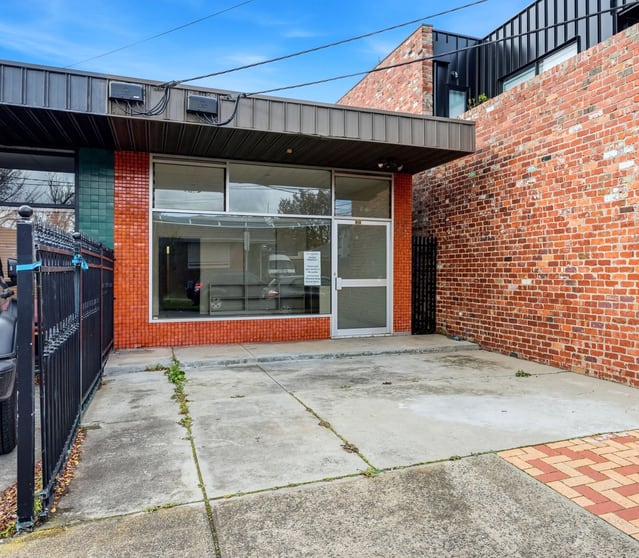 31D Vernon Street South Kingsville VIC 3015 - Image 1